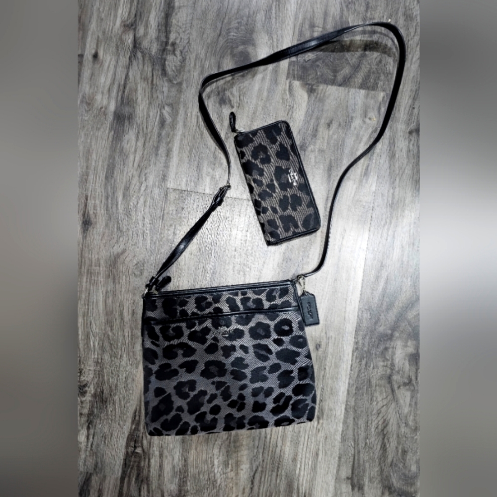 EUC Coach Jacquard Leopard print file crossbody & matching wallet.